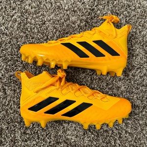 ADIDAS PATRICK MAHOMES FREAK ULTRA MEN’S 11 FOOTBALL CLEAT FX1306 Gold/Black